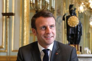 Macron, protestolara son vermeye yönelik açıklamada bulunacak
