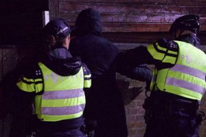 Rotterdam'daki Türk konsolosluğuna saldırı planlayan sanığın cezası artırıldı