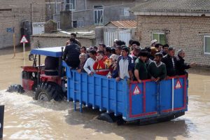 İran'daki sel felaketi nedeniyle 2 milyon kişi insani yardıma muhtaç