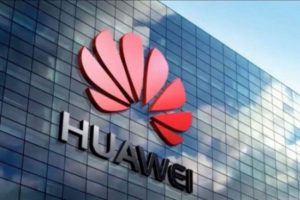 Huawei'den rakiplerini tedirgin eden satış hedefi!
