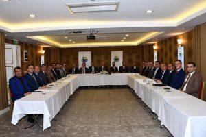 Bursa İnegöl Belediye Başkanı Taban yeni kadrosunu tanıttı