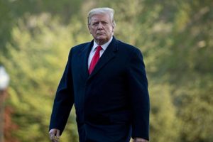 Trump'tan Papa'ya "Notre Dame" telefonu