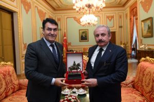 Bursa Osmangazi Belediye Başkanı Dündar'dan TBMM Başkanı Şentop'a ziyaret