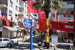 105 sokak, imece usul&uuml;yle 23 Nisan'a hazırlandı