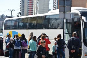 Türkiye'de misafir edilecek Ukraynalı asker aileleri yola çıktı