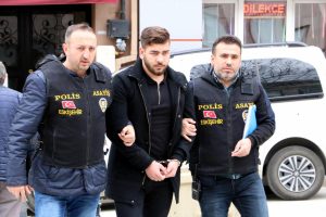 Teslim olan cinayet zanlısı tutuklandı