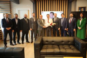 Deveci: "D&uuml;nya bizi izleyecek"