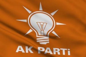 AK Parti, beklenen 'yenilenme' hareketini &ouml;rg&uuml;tten başlatıyor
