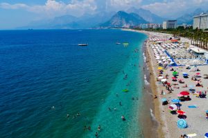9 g&uuml;nl&uuml;k bayram tatili, turizmcileri sevindirdi