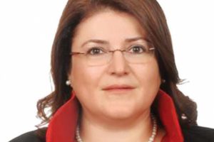 FET&Ouml; elebaşından  Nesibe &Ouml;zer'e: O bizim anamız