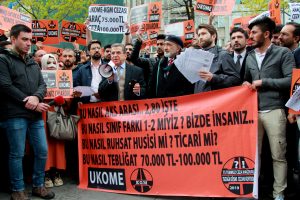 15 Temmuz Şehitler K&ouml;pr&uuml;s&uuml; Mağdurları ceza affı i&ccedil;in eylem yaptı