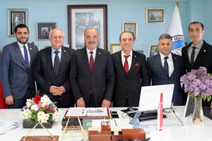 İyi Parti Bursa'dan T&uuml;rkyılmaz'a ziyaret