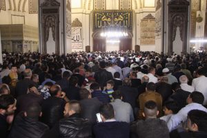 Bursalılar Ulu Cami'ye akın etti