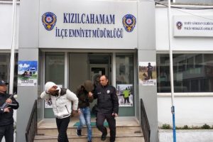 Kablo hırsızlarına polisten su&ccedil;&uuml;st&uuml;