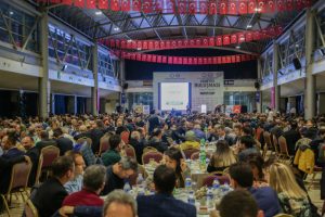 Bursa Eğitim-Bir-Sen, geleceğin y&ouml;neticilerini yetiştirecek