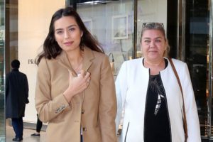 Anne kızın koyu sohbeti