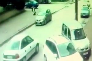 Saniye saniye kaza: K&uuml;&ccedil;&uuml;k &ccedil;ocuk canından oluyordu