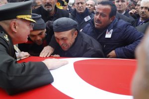 Şehit Er Kırık&ccedil;ı, toprağa verildi