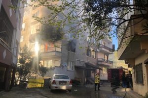 Bursa'da mangal yakmak isterken evini yaktı
