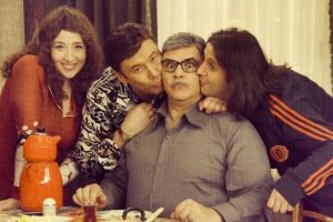 Seksenler dizisi ekranlara mı d&ouml;n&uuml;yor?