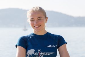 Burcu Esmersoy Wings for Life World Run'a hazırlandı