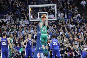 Tur atlayan ilk takım Celtics