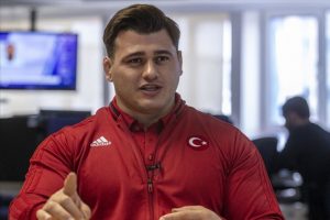 Kayaalp: 'Futbol acayip paraların d&ouml;nd&uuml;ğ&uuml; bir sekt&ouml;r'