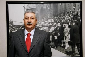 Paland&ouml;ken'den 23 Nisan mesajı