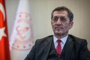 Milli Eğitim Bakanı Sel&ccedil;uk'tan '23 Nisan' mesajı