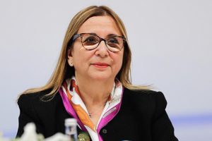 Ruhsar Pekcan'dan 23 Nisan mesajı