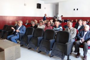 Sadece kendi oyuyla muhtar oldu