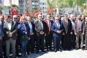 &Ccedil;anakkale'de, Kılı&ccedil;daroğlu'na saldırıya kınama