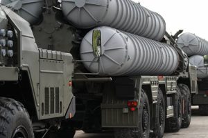 "Yunanistan'da n&uuml;kleer silah muhafaza edilmesi şu anda imkansız"