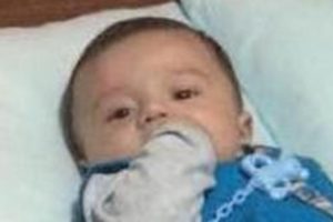 15 aylık bebek beşinci kattan d&uuml;şt&uuml;!