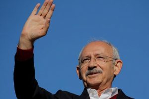Kılı&ccedil;daroğlu'ndan 23 Nisan mesajı