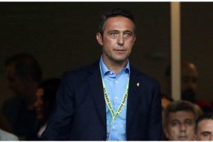 Fenerbah&ccedil;e'de sular durulmuyor! Başkan Ko&ccedil;, futbolculara yakındı...