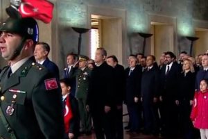 23 Nisan t&ouml;renleri Anıtkabir'de başladı