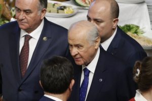 Bah&ccedil;eli: Siz de olsanız bozkurt gibi ulursunuz