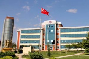 &Ccedil;anakkale Onsekiz Mart &Uuml;niversitesi'nde eş, dost, akraba atamaları 250'yi aştı iddiası