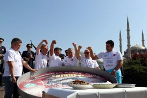 Edirneli ciğerciler Nusret'i istiyor