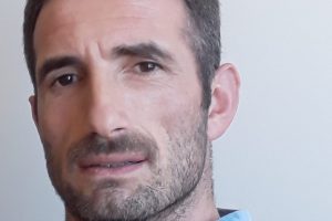 Boya yaparken 3'&uuml;nc&uuml; katın balkonundan d&uuml;şerek &ouml;ld&uuml;