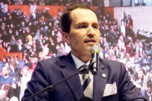 Erbakan, Saadet Partisi'ni İncil &uuml;zerinden eleştirdi