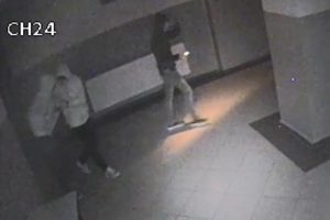 Etkinlikler i&ccedil;in toplanan parayı &ccedil;aldılar