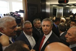 Mansur Yavaş: Bah&ccedil;eli'ye hi&ccedil;bir şekilde yanıt vermeyeceğim