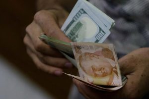 Dolar ve Euro ne kadar oldu? (Serbest piyasada d&ouml;viz fiyatları)