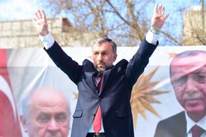 Bursa Orhangazi'de başkan yardımcıları Kılı&ccedil; ve Korkmaz oldu