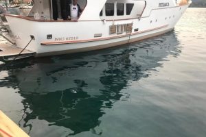 Denizi kirleten motor yata 17 bin 450 lira ceza