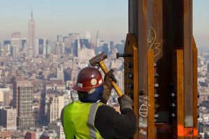 New York'ta &ccedil;evreci adım: Cam g&ouml;kdelenlerin yapımı yasaklandı