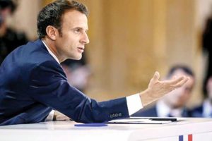 Macron'dan ekonomik &ouml;nlemlerden oluşan yol haritası