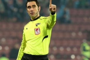 Koray Gen&ccedil;erler "Başakşehir - G&ouml;ztepe" ma&ccedil;ının VAR'ı oldu